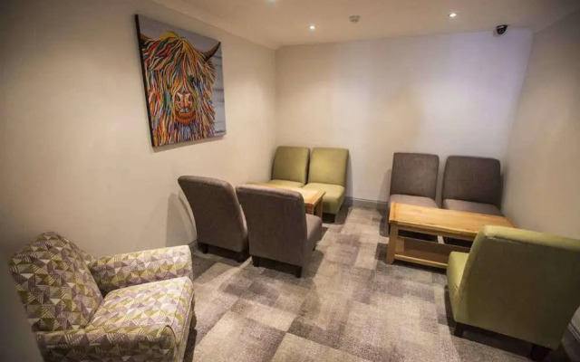 Hotel 52; Sure Hotel Collection by Best Western