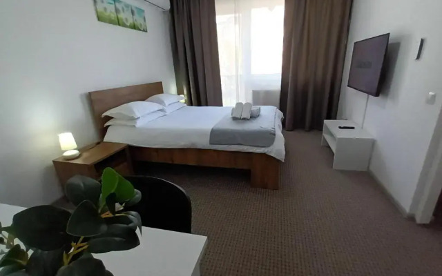 Revolution Apartment