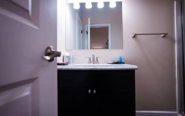 1 Bedroom Lake View Villa - Unit 508