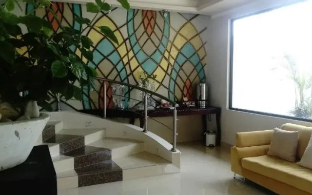 Hotel Ceibo Real