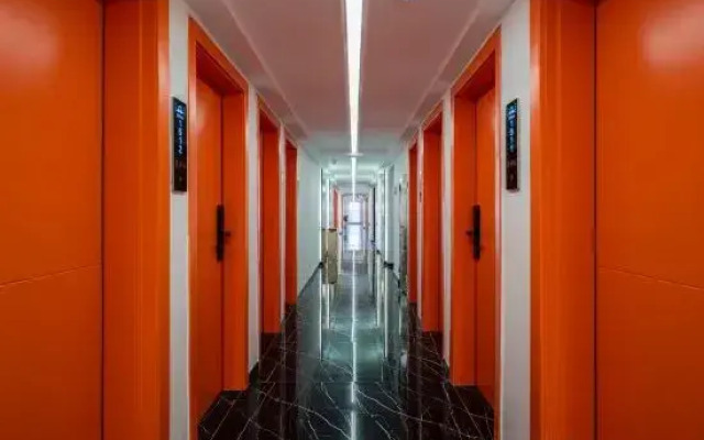 Ying Yi Su  Movie Theme Apartment