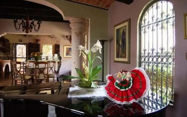 Casa Tres Leones