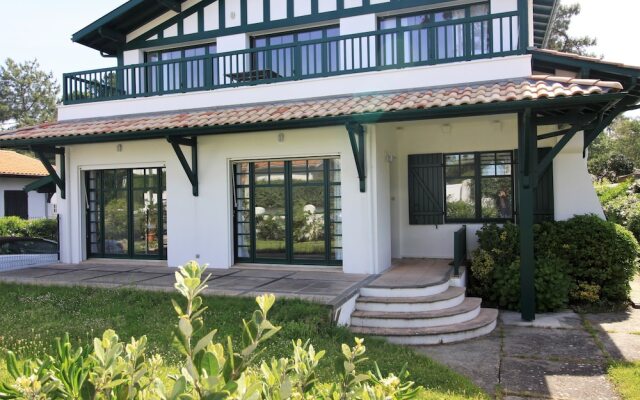 Villa Neobasque Pyla