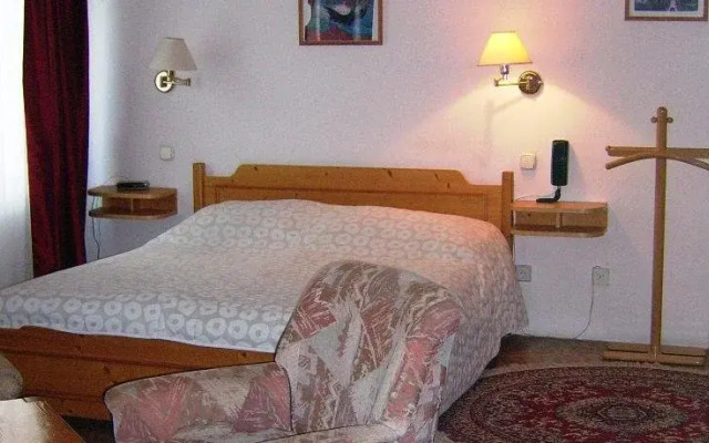 W21 Penzion Villa Veres
