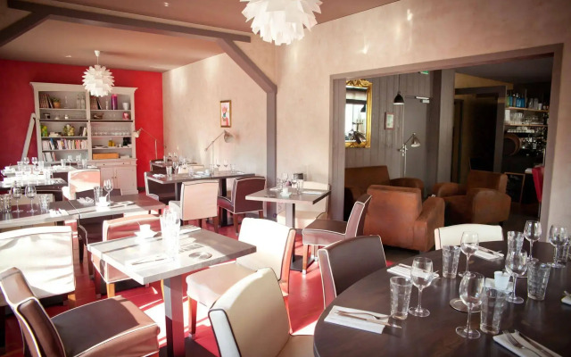 Hôtel Restaurant Logis Côté Lac