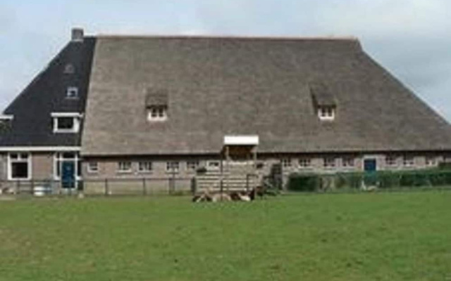 Enticing Apartment near Lake in Arum