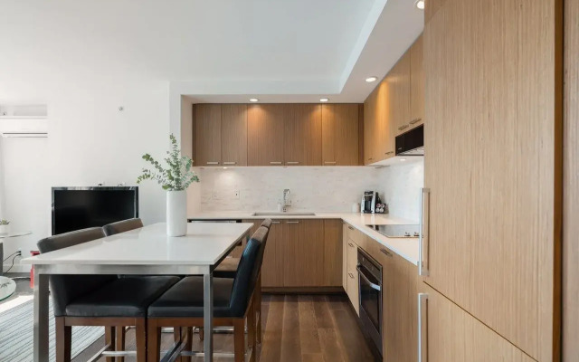 Level Vancouver - Yaletown Seymour