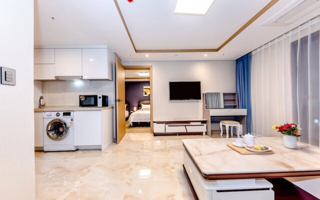 Hotel DK