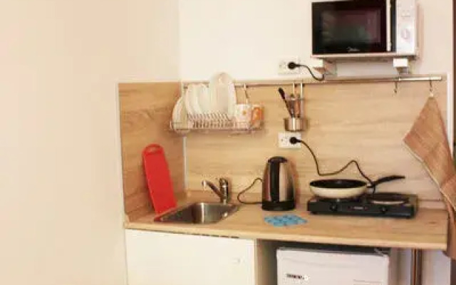 Apartments Like at home on Mira str., 4