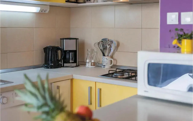 Apartment Podstrana with Sea View 366