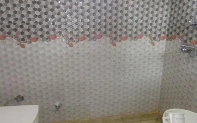 Hotel Raj International DX