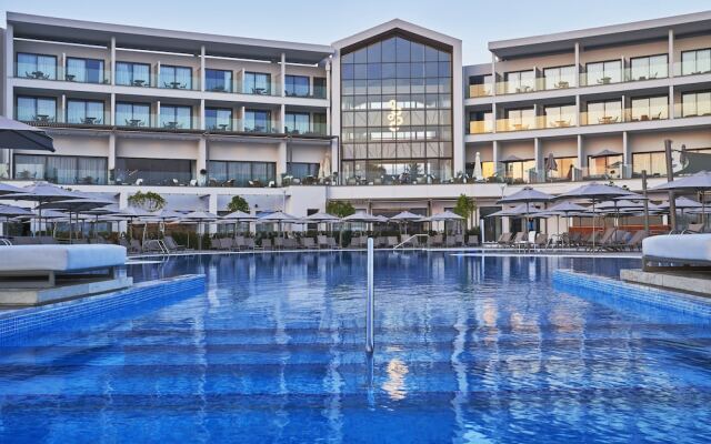 Atlantica Mare Village Paphos