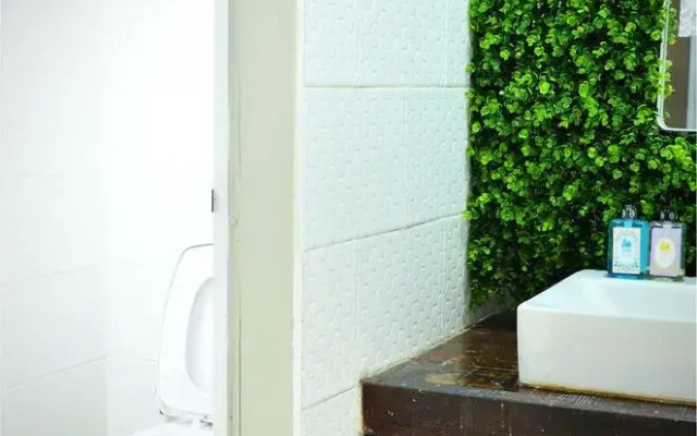 Goodfellas Thong Lo Hostel