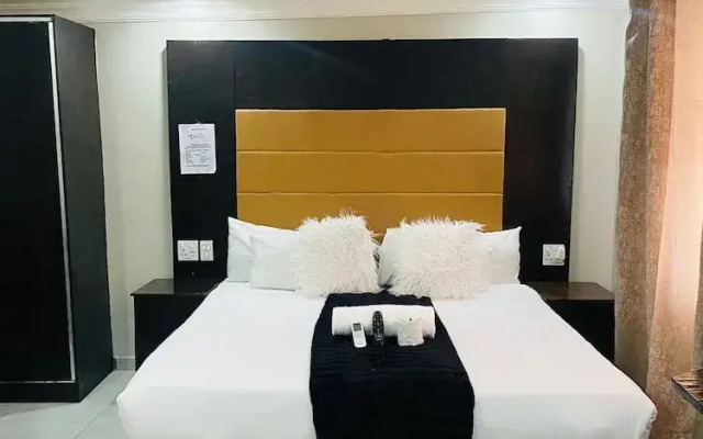DBright Guest Lodge