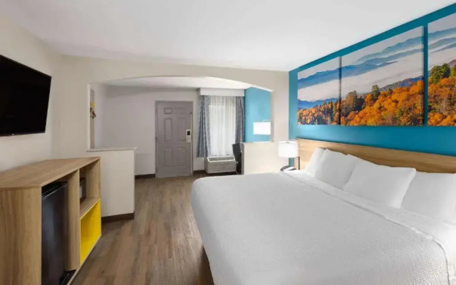 Days Inn Clarksville North