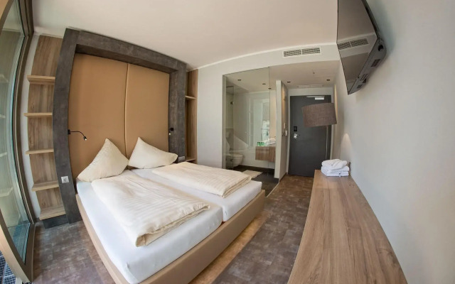 Hotel Rocket Rooms Velden
