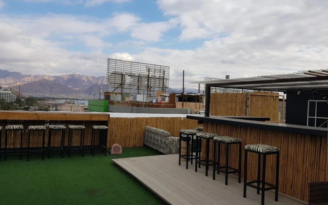 Amdar Hotel & Hostel