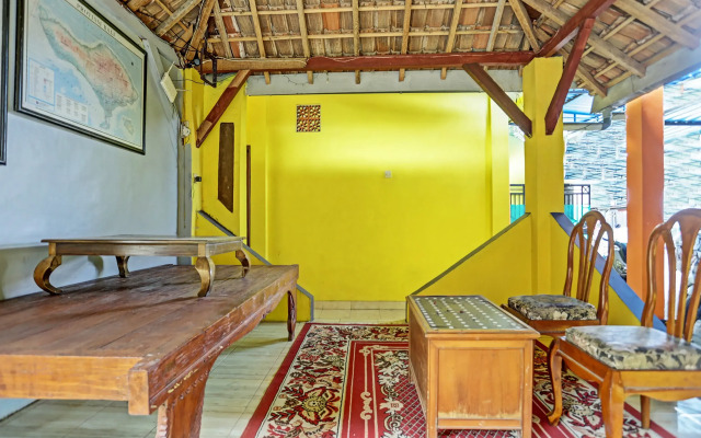OYO 3214 Puri Amalia