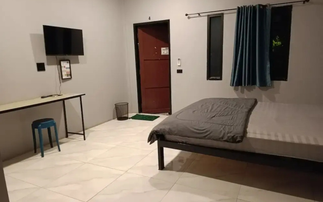 Check-in Resort