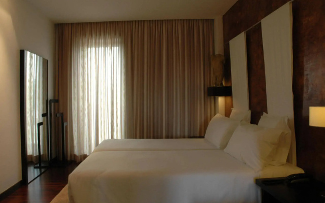 Porto Trindade Hotel