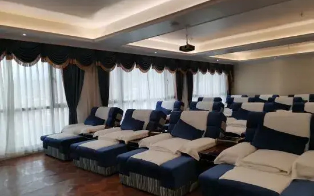 Bliss Hotel
