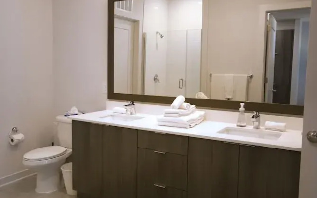 Spectacular Apartments by BCA Furnished Apts