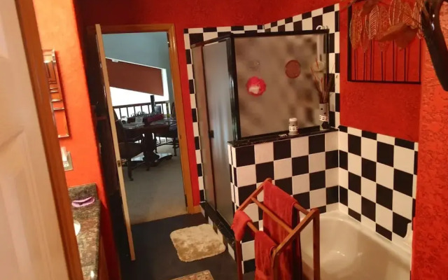 Lakefront Suites