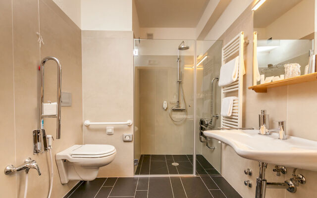 Hotel Lo Scoiattolo 4 stelle