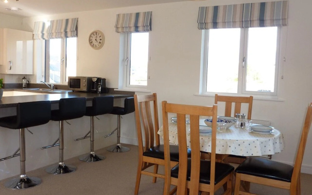 28 Clock Tower Court