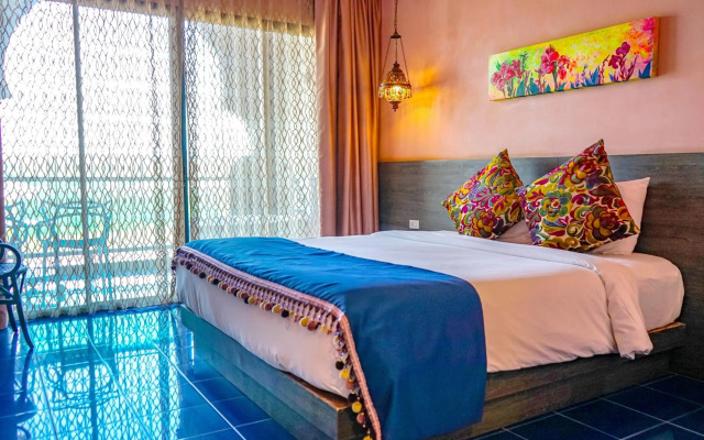 Chiangkhong Teak Garden Riverfront Onsen Hotel