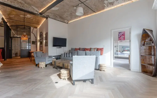 Renovated 3 Bedroom Victorian Bakery