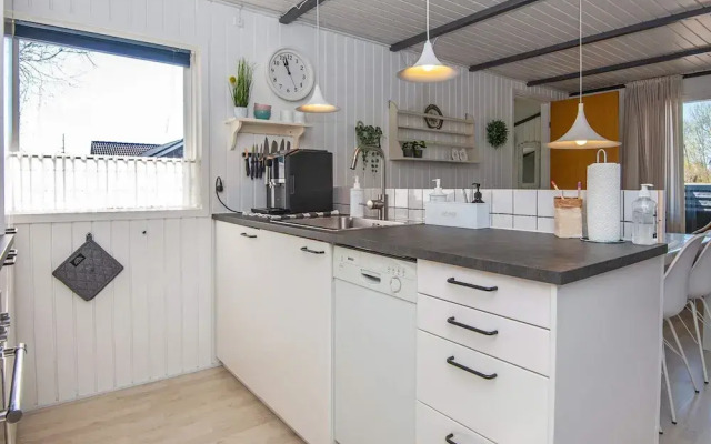4 Person Holiday Home in Hemmet