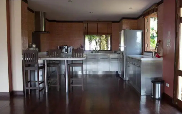 Thongson Bay Villas