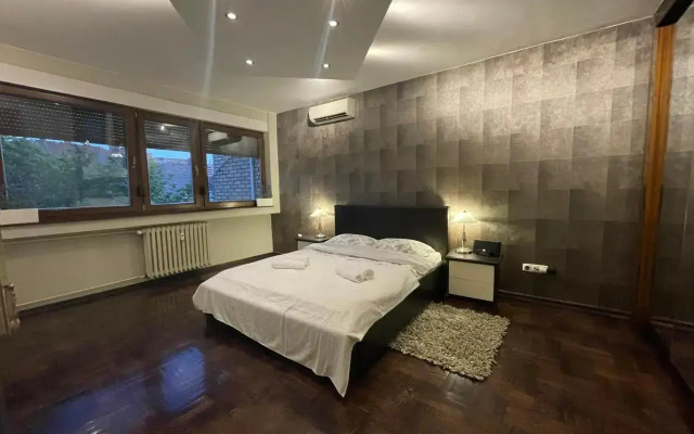 Riverside Luxury Apartment