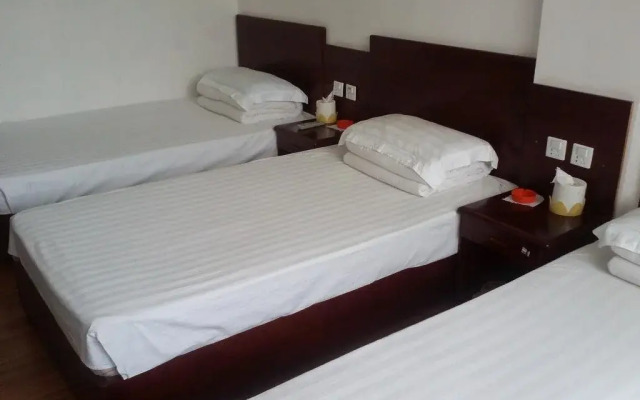 Jiangyan District Jingning Hotel