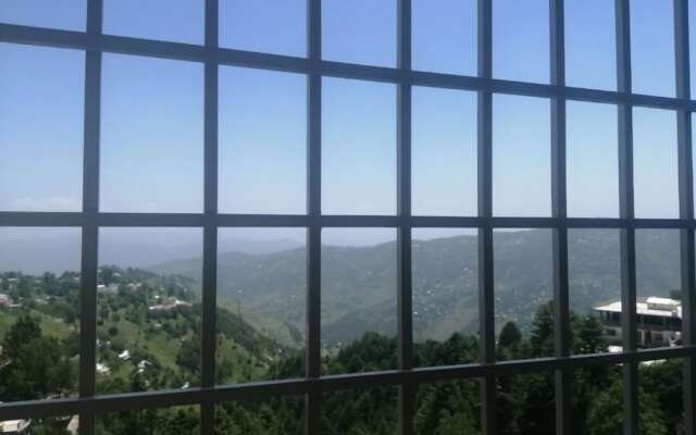 Shagufta Hotel Murree