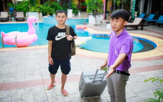 Vdara Pool Resort and Spa