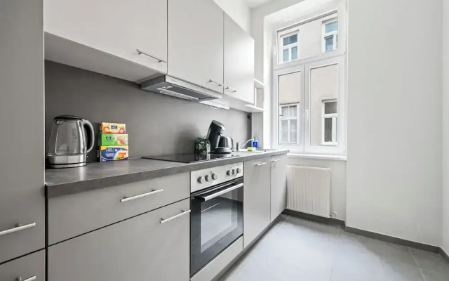 Schönbrunn City Apartment is calling