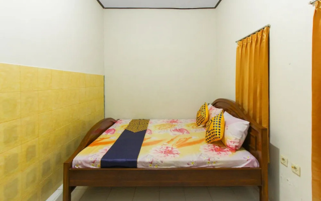 SPOT ON 1842 Cevilla Bnb Residence Syariah