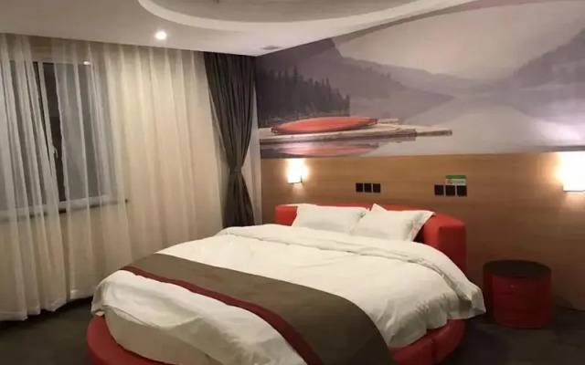 Thank Inn Plus Hotel Shanghai Jinshan District Zhuhang Town