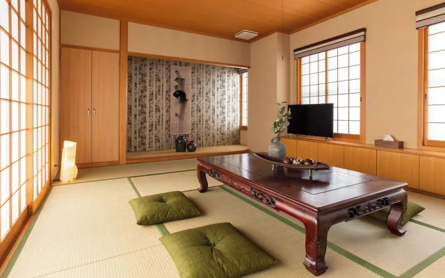 Bijou Suites AI PREMIUM