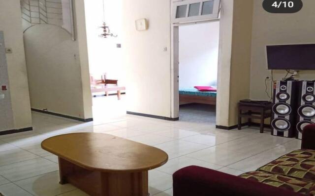 Villa 3 Putri 39