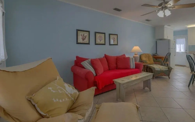Great Beach Escape Apartment 4 Bedroom