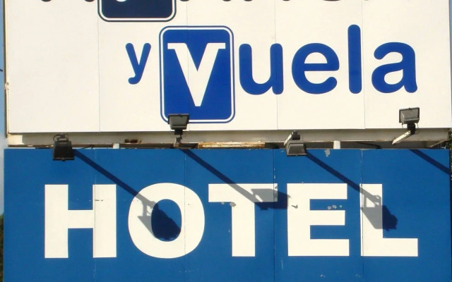 AP Hotel and Parking