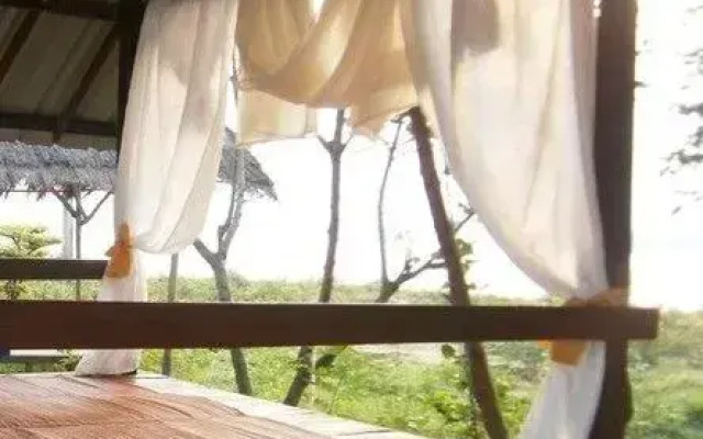 Wangnamkam Riverside Resort