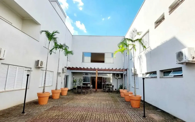 Habitat Prime Hotel
