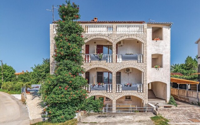 Beautiful Home in Medulin With Wifi and 1 Bedrooms
