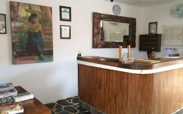 Scallywags Mango Motel