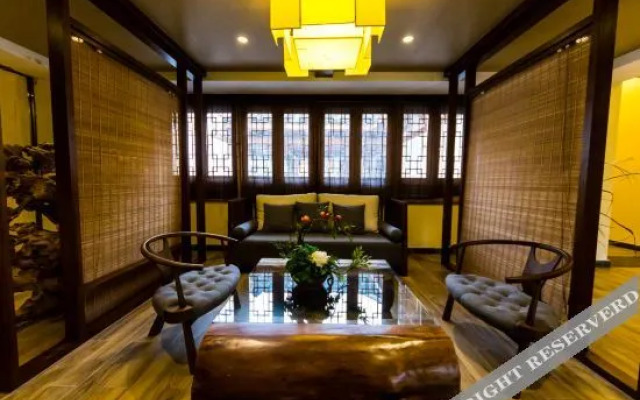 The Jade House · Hongjin