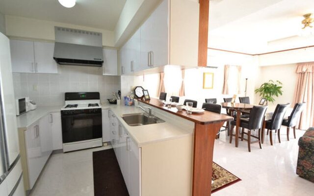 Pure Court 2